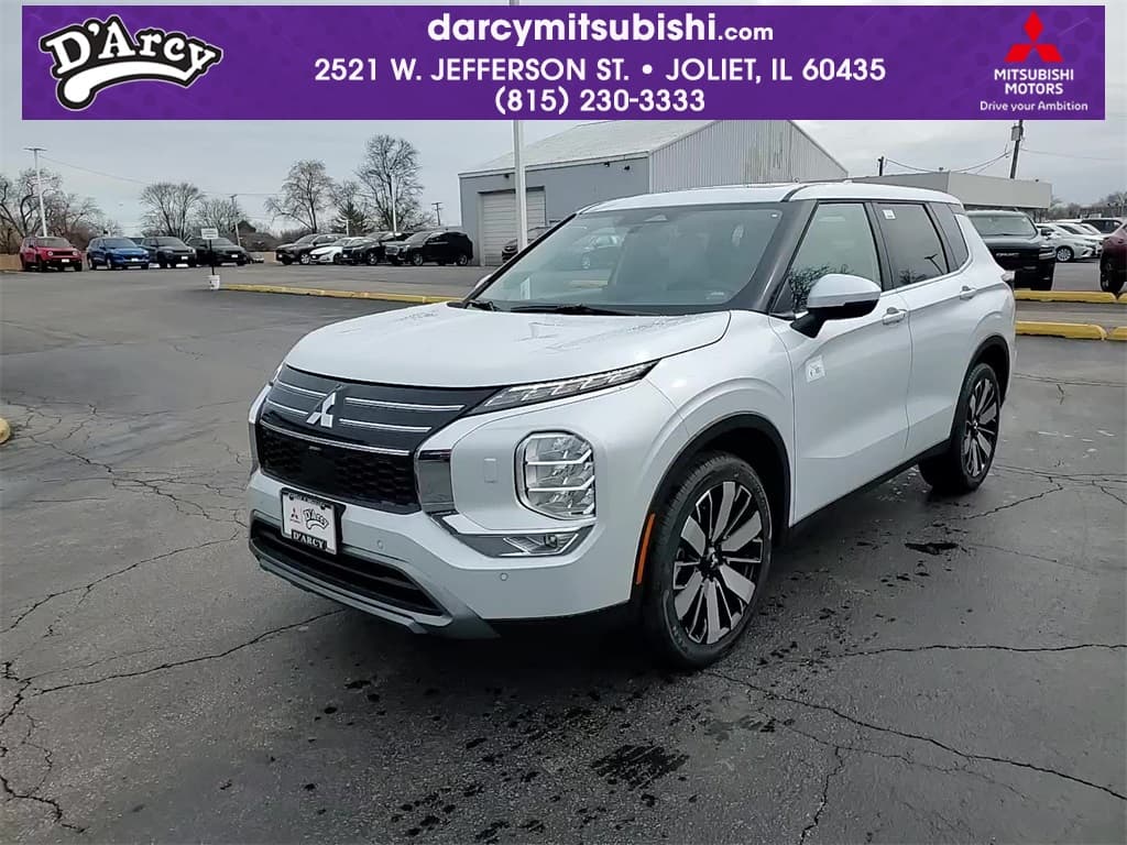 2025 Mitsubishi Outlander SE