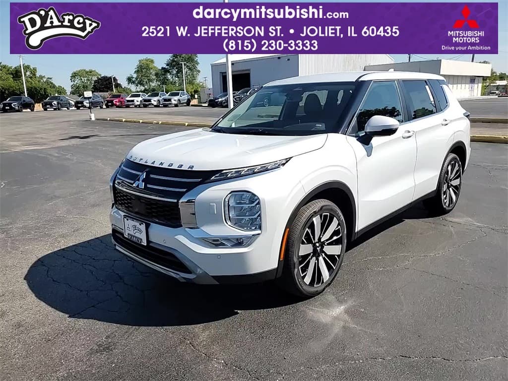 2025 Mitsubishi Outlander SE